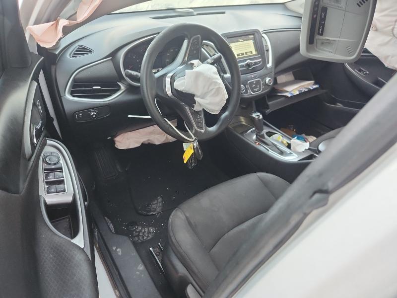 1G1ZB5ST9JF192368 - 2018 CHEVROLET MALIBU LS Biały zdjęcie 8