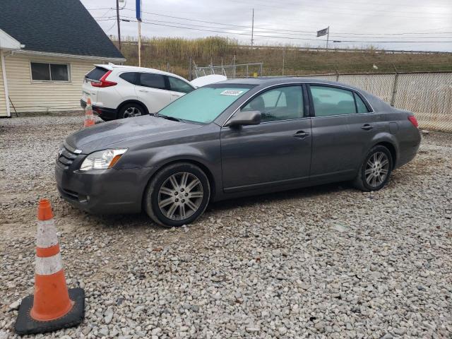 2006 TOYOTA AVALON XL, 