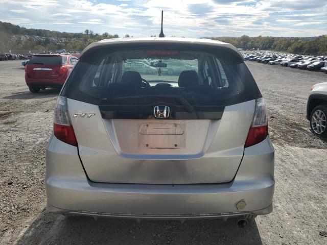 JHMGE8H53DC051266 - 2013 HONDA FIT SPORT فضي صورة 6