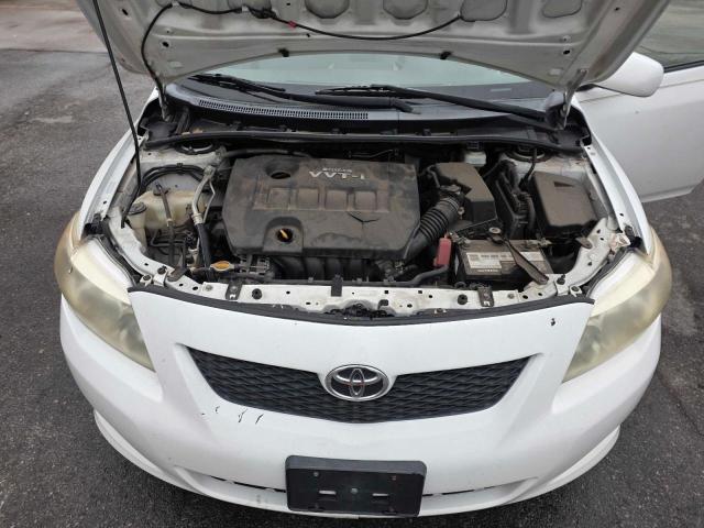 1NXBU40E39Z102202 - 2009 TOYOTA COROLLA BASE Weiß Foto 7
