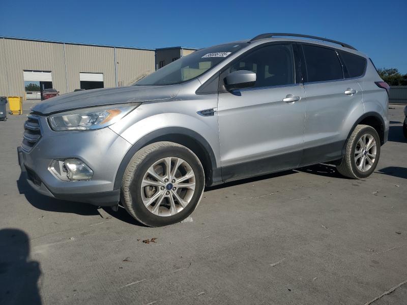 2017 FORD ESCAPE SE, 