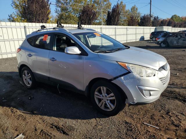 KM8JU3AC6DU772628 - 2013 HYUNDAI TUCSON GLS 银色 照片 4