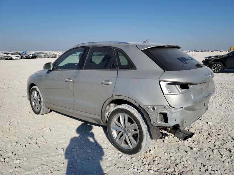 WA1ECCFS3JR003876 - 2018 AUDI Q3 PREMIUM Silber Foto 2