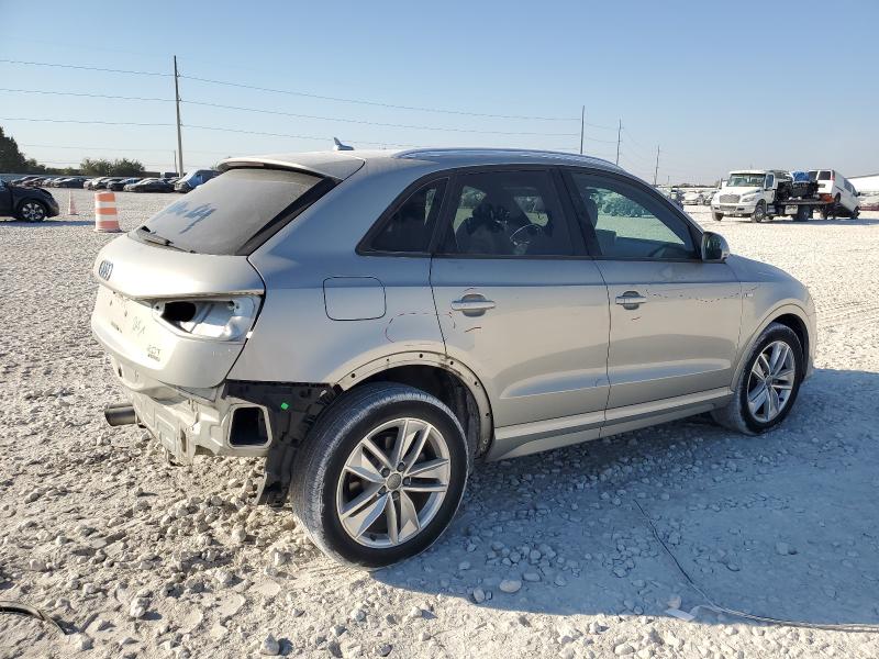 WA1ECCFS3JR003876 - 2018 AUDI Q3 PREMIUM Silber Foto 3