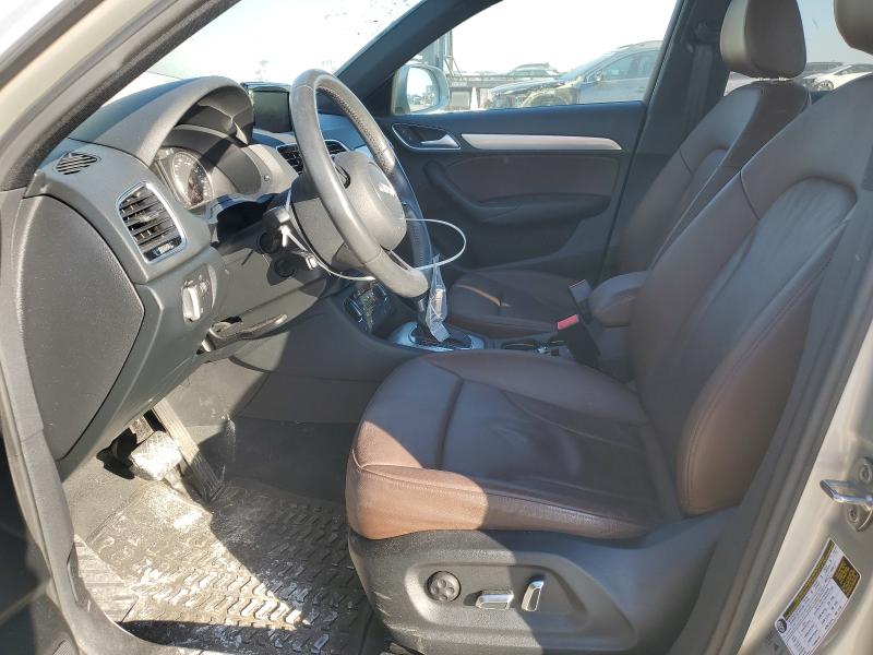 WA1ECCFS3JR003876 - 2018 AUDI Q3 PREMIUM Silber Foto 7