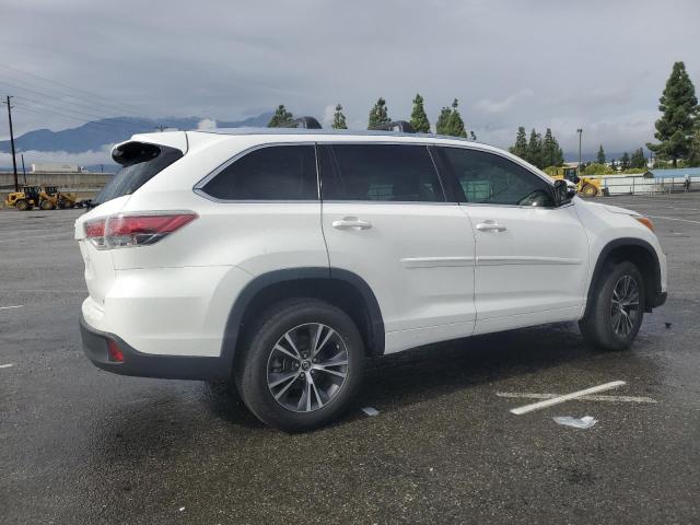 5TDKKRFH3GS166539 - 2016 TOYOTA HIGHLANDER XLE Սպիտակ լուսանկար 3