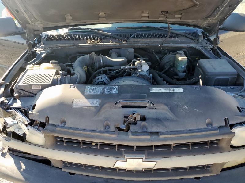 2GCEC19W111396200 - 2001 CHEVROLET SILVERADO C1500 BLACK photo 11