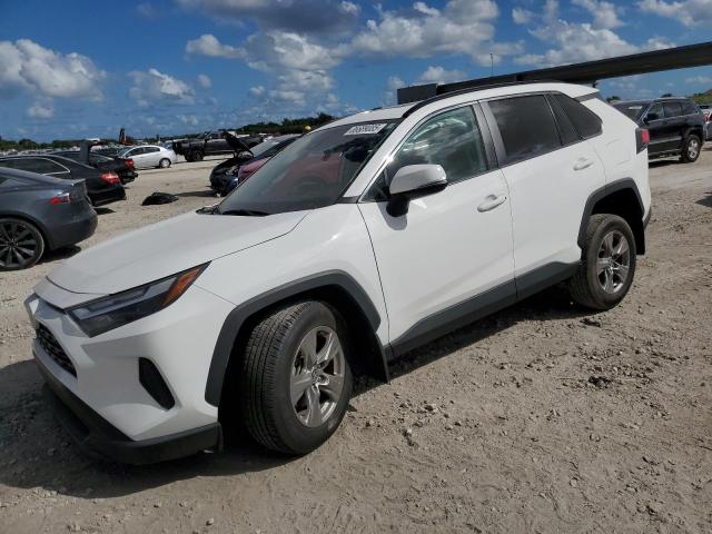 2024 TOYOTA RAV4 XLE, 