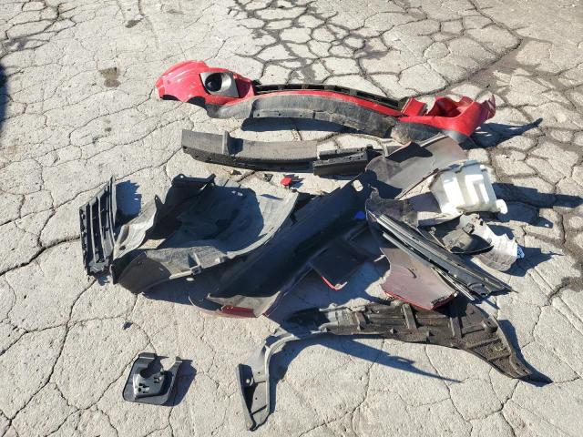 3N1BC1CP4AL394589 - 2010 NISSAN VERSA S RED photo 12