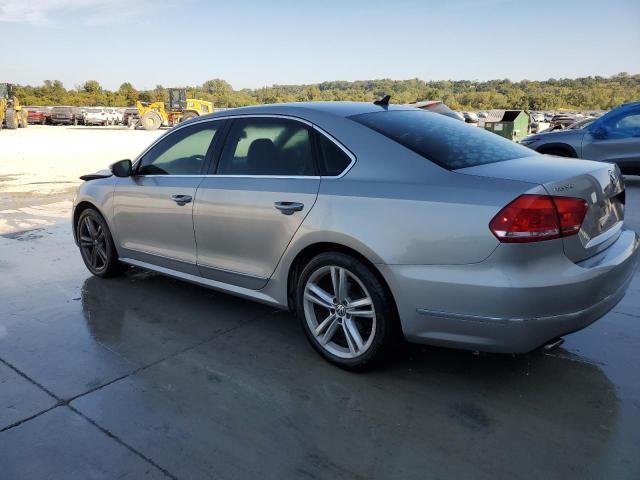 1VWCN7A32CC053931 - 2012 VOLKSWAGEN PASSAT SEL Beige photo 2