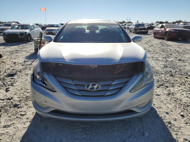 5NPEC4AC5DH656913 - 2013 HYUNDAI SONATA SE SILVER photo 5