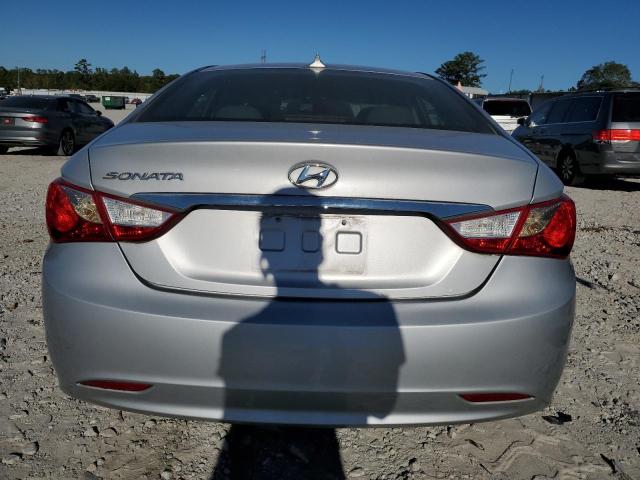 5NPEC4AC5DH656913 - 2013 HYUNDAI SONATA SE SILVER photo 6