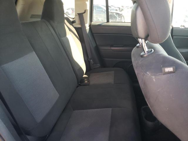 1C4NJCBAXGD753614 - 2016 JEEP COMPASS SPORT Күміс фото 11