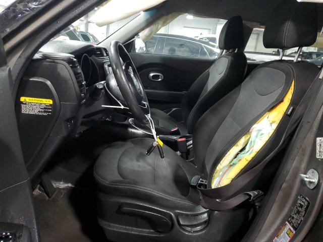 KNDJP3A50J7510871 - 2018 KIA SOUL + GRAY photo 7