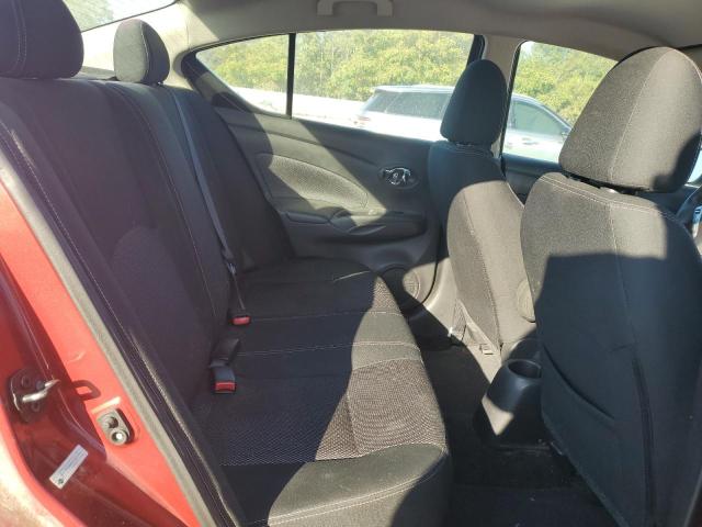 3N1CN7APXJL820175 - 2018 NISSAN VERSA S Bordo foto 10