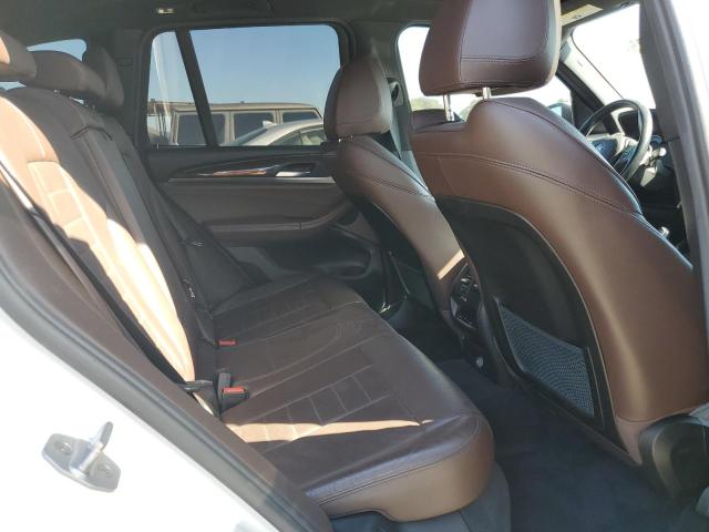 5UXTR9C54JLD60727 - 2018 BMW X3 XDRIVE30I თეთრი ფოტო 11