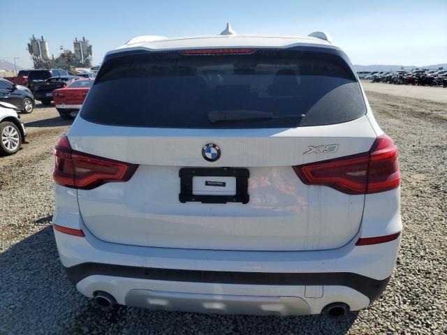 5UXTR9C54JLD60727 - 2018 BMW X3 XDRIVE30I თეთრი ფოტო 6