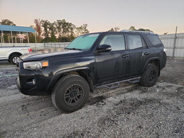 2018 TOYOTA 4RUNNER SR5/SR5 PREMIUM, 