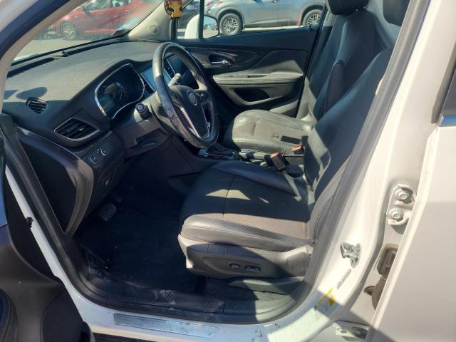 KL4CJASBXJB715351 - 2018 BUICK ENCORE PREFERRED WHITE photo 7