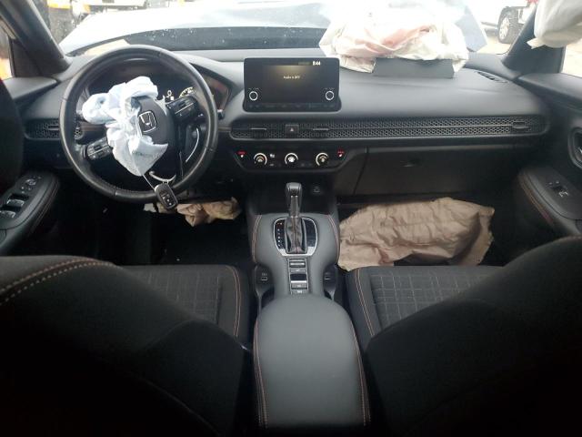 3CZRZ2H57PM717991 - 2023 HONDA HR-V SPORT Schwarz Foto 8