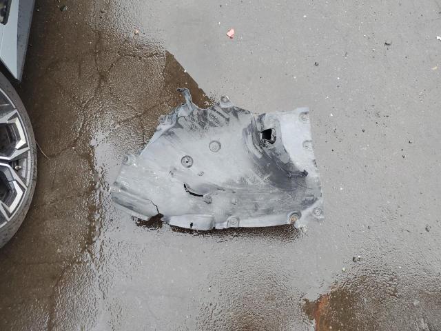 WBY73AW09PFR31069 - 2023 BMW I4 EDRIVE 40 SILVER photo 12