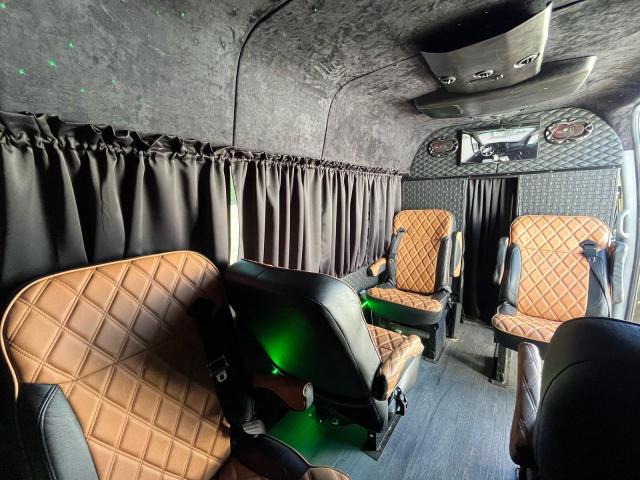 WDZPE8CD6JP619384 - 2018 MERCEDES-BENZ SPRINTER 2500 შავი ფოტო 9