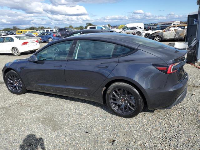 5YJ3E1EAXRF724234 - 2024 TESLA MODEL 3 灰色 照片 2