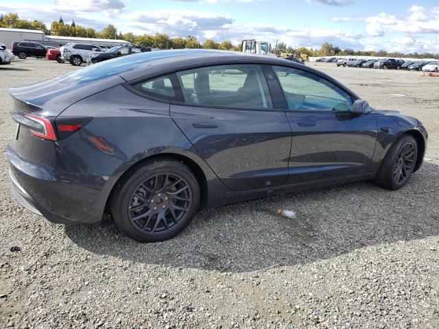 5YJ3E1EAXRF724234 - 2024 TESLA MODEL 3 灰色 照片 3