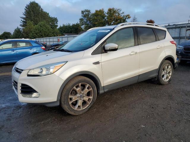 2015 FORD ESCAPE TITANIUM, 