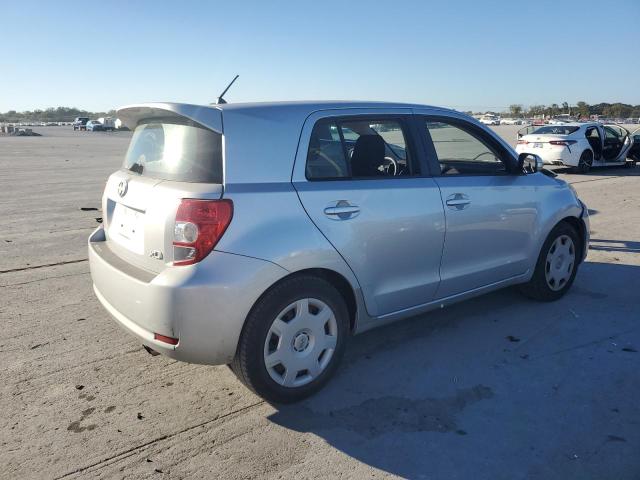 JTKKUPB47D1031728 - 2013 TOYOTA SCION XD SILVER photo 3