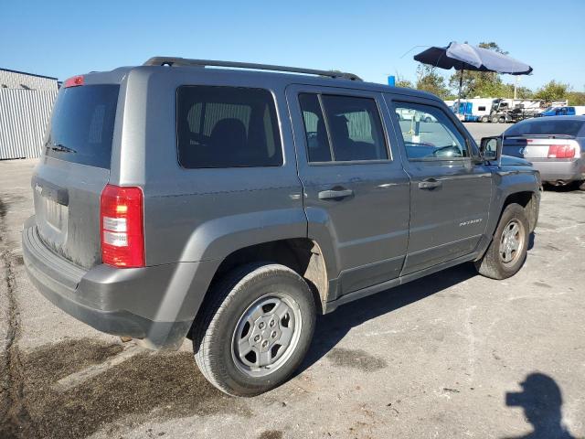 1C4NJRBB3DD165402 - 2013 JEEP PATRIOT SPORT 灰色 照片 3
