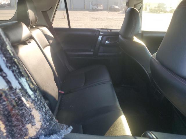 JTEBU5JR3G5365093 - 2016 TOYOTA 4RUNNER SR5/SR5 PREMIUM GRAY photo 11