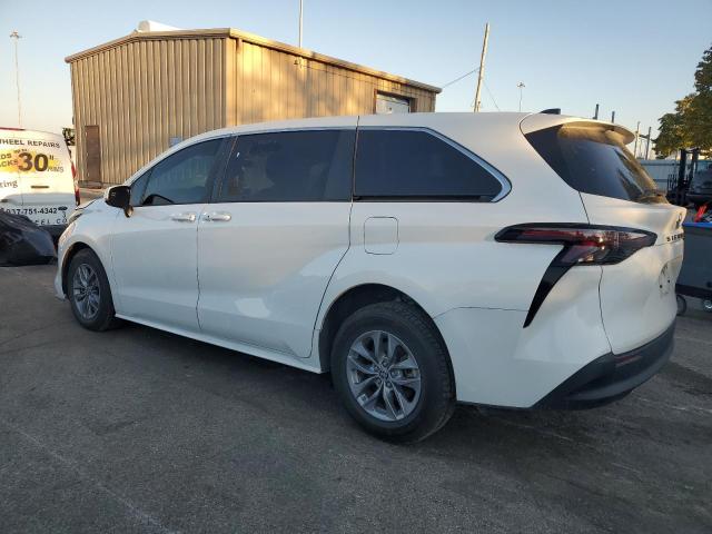 5TDKRKECXPS162707 - 2023 TOYOTA SIENNA LE თეთრი ფოტო 2