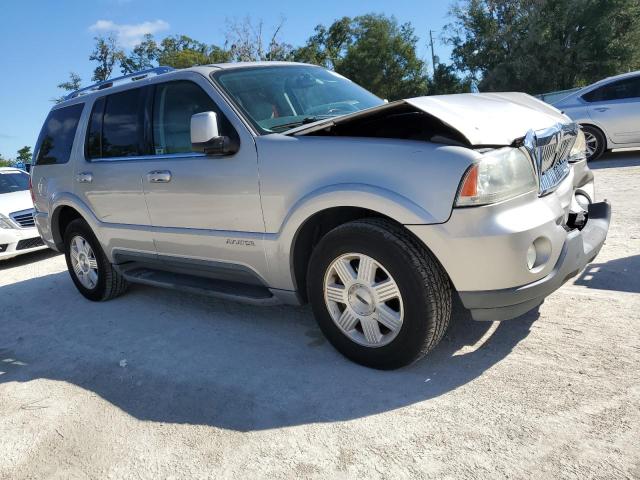 5LMEU88H95ZJ12102 - 2005 LINCOLN AVIATOR ვერცხლისფერი ფოტო 4