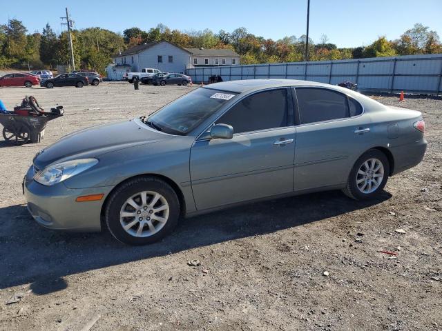 2004 LEXUS ES 330, 