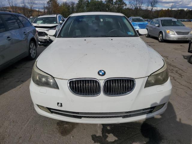 WBANV93538CW51035 - 2008 BMW 5 SERIES XI WHITE photo 5
