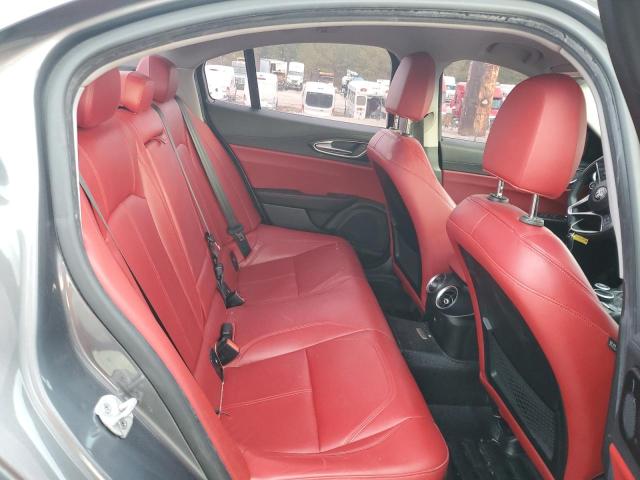 ZARFAEDN4H7531138 - 2017 ALFA ROMEO GIULIA Q4 ნაცრისფერი ფოტო 10