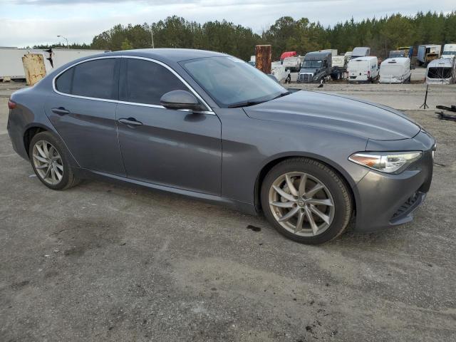 ZARFAEDN4H7531138 - 2017 ALFA ROMEO GIULIA Q4 ნაცრისფერი ფოტო 4