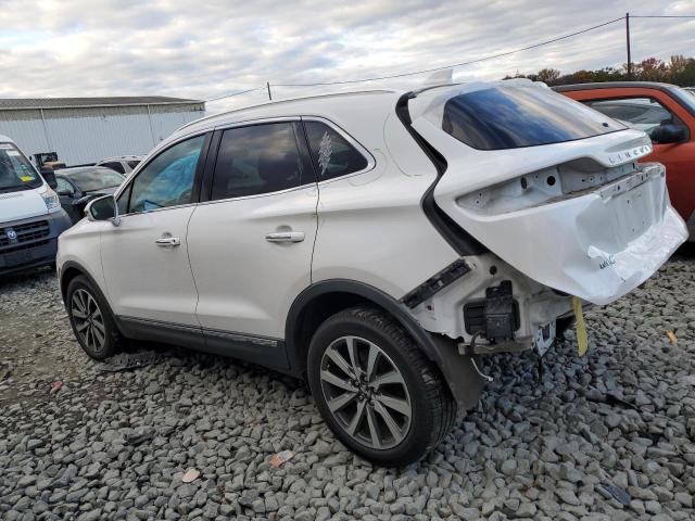 5LMCJ3D94KUL48389 - 2019 LINCOLN MKC RESERVE თეთრი ფოტო 2