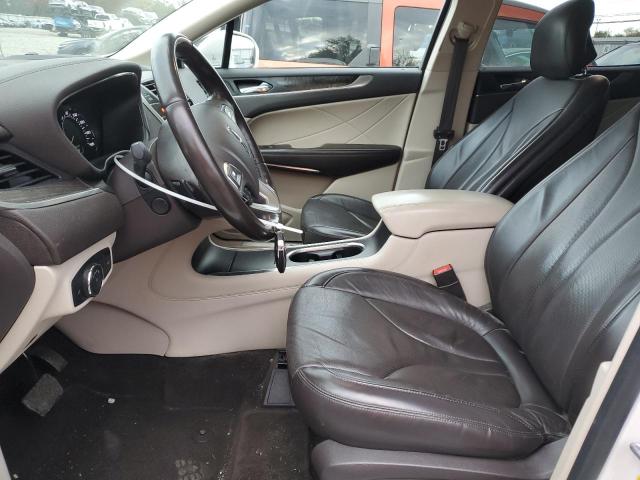 5LMCJ3D94KUL48389 - 2019 LINCOLN MKC RESERVE თეთრი ფოტო 7