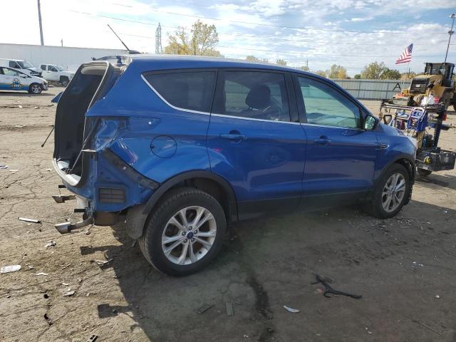 1FMCU9GD3HUE93039 - 2017 FORD ESCAPE SE Blau Foto 3
