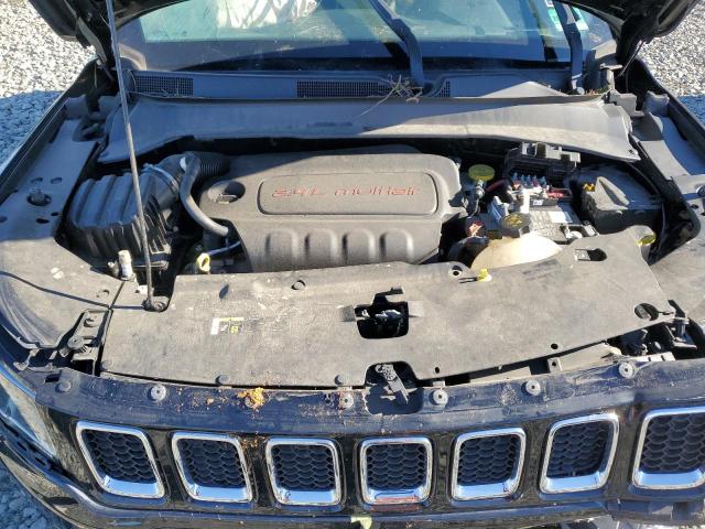 3C4NJDBB8JT481256 - 2018 JEEP COMPASS LATITUDE Қара фото 12