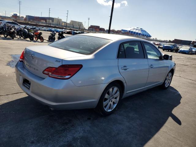 4T1BK36B77U176913 - 2007 TOYOTA AVALON XL ვერცხლისფერი ფოტო 3