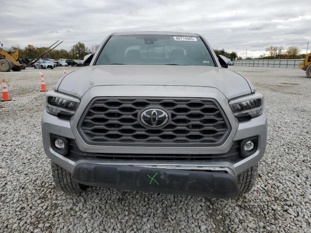 3TMCZ5AN3MM425502 - 2021 TOYOTA TACOMA DOUBLE CAB 银色 照片 5