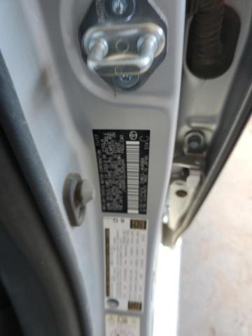 JTDKARFU2J3545699 - 2018 TOYOTA PRIUS SILVER photo 23