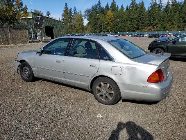 4T1BF28B52U237762 - 2002 TOYOTA AVALON XL SILVER photo 2