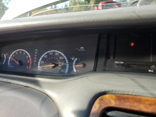 4T1BF28B52U237762 - 2002 TOYOTA AVALON XL SILVER photo 9