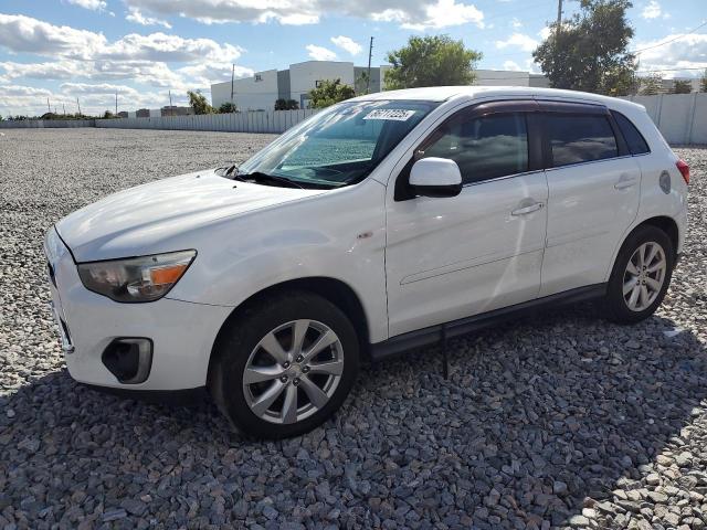 2015 MITSUBISHI OUTLANDER SE, 
