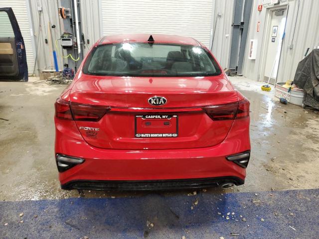 3KPF24AD9ME390185 - 2021 KIA FORTE FE RED photo 6
