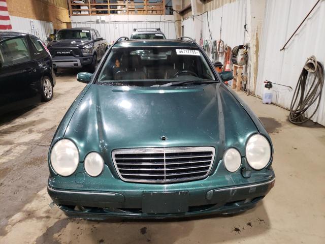 WDBJH82J01X048333 - 2001 MERCEDES-BENZ E 320 4MATIC GREEN photo 5